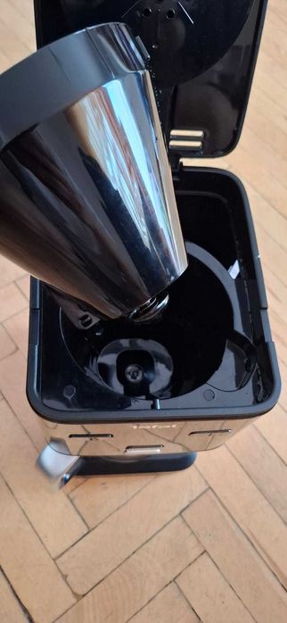 Cafetiera Tefal Smart'n Light CM600810, 1000W, 1.25 l, ecran digital