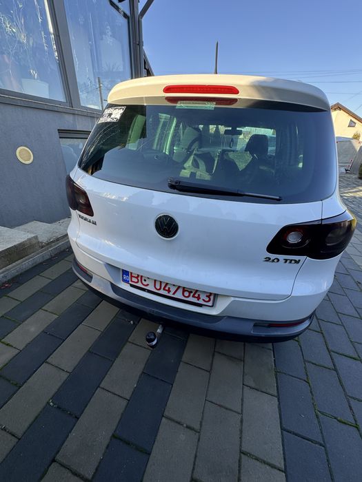 Trager,bara spate,oglinda/oglinzi,haion/luneta,parbriz pt vw tiguan