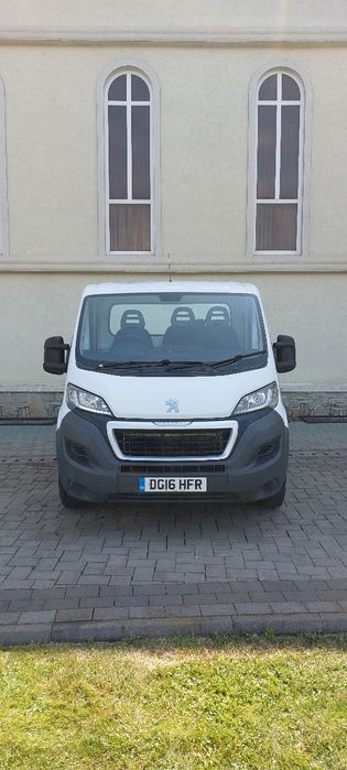 Peugeot Boxer din 2016 motor 2.2 diesel Volan pe dreapta Anglia
