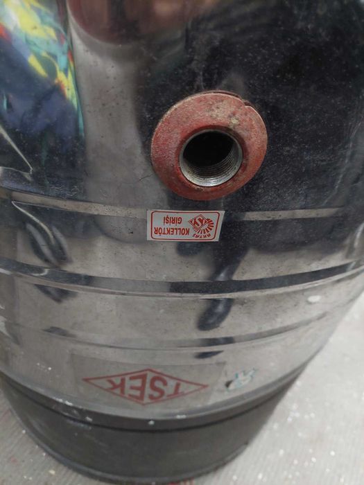 Бойлер за слънчеви батерии