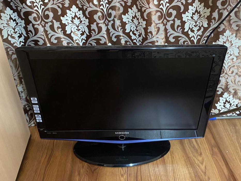 телевизор Samsung