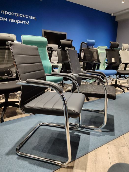 Кресло для посетителей и переговорные модель 1186