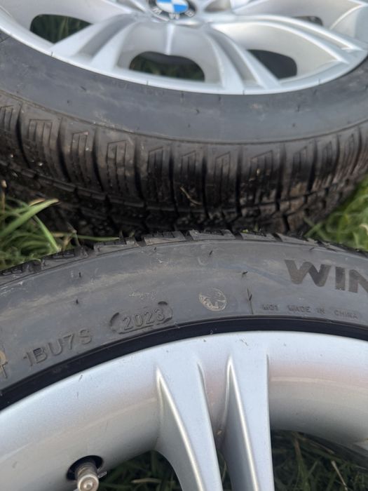 Диски с зимней резиной бмв