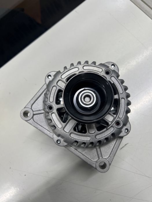 Генератор оригинал Кобальт Р4