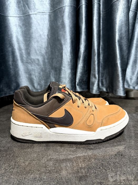 Оригинальные кроссовки Nike