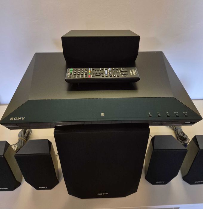 Home Cinema 5.1 Blu-ray 3D Sony BDVE2100 , 1000W , USB , Wi-Fi , Bluetooth , NFC , Radio FM , Netflix , Browser Web
