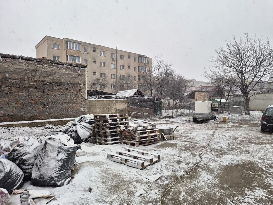 Teren intravilan 350 mp – Cartier Tractoru – Proprietar