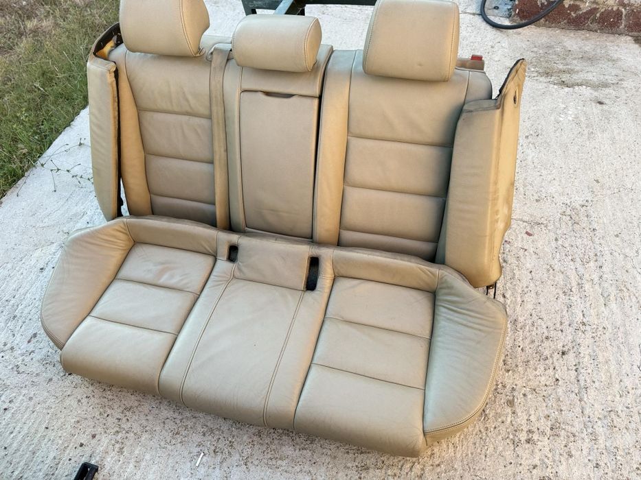 Седалки за аудиа А6