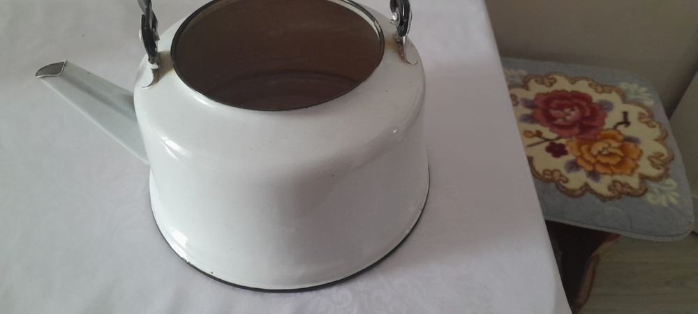 Чайник. Новый. Недорого.