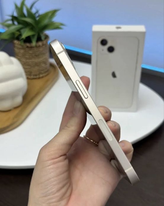iPhone 13, 128 ГБ, SIM + eSIM СРОЧНО ПРОДАЮ