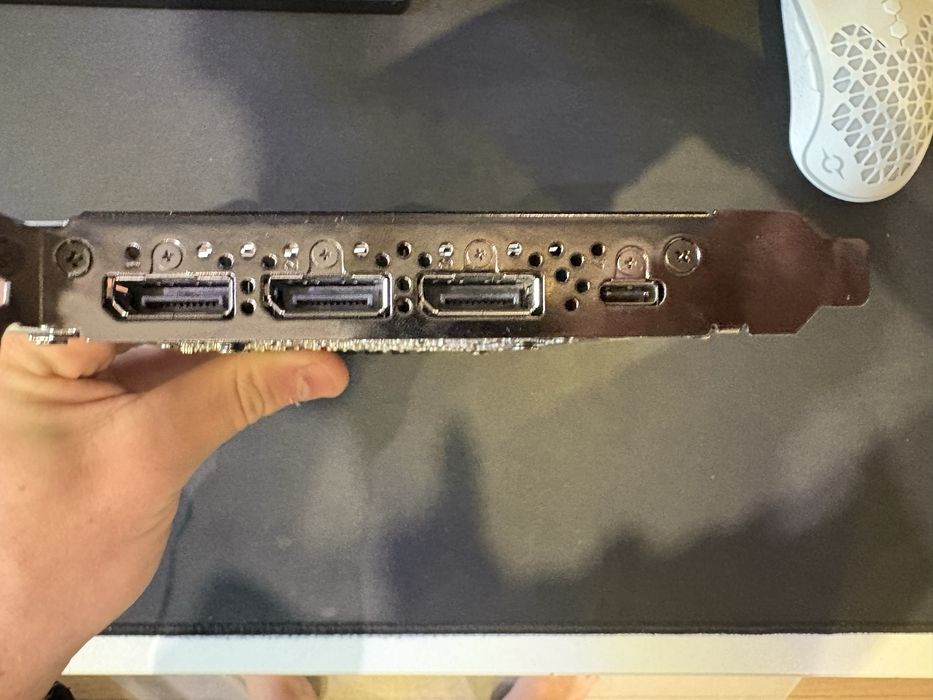 Placa video Nvidia Quadro RTX 4000