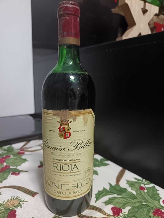 vin Ramon Bilbao, an 1980 - 0,75lt;  Rioja Spania