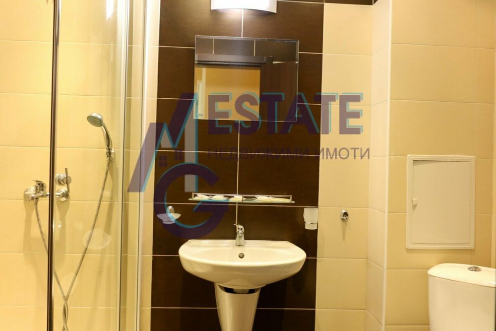 Продава се Тристаен апартамент в Созопол - 132 кв.м за 583 €/кв.м - Снимка #8