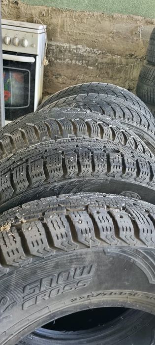 Продам шины 225/70/16