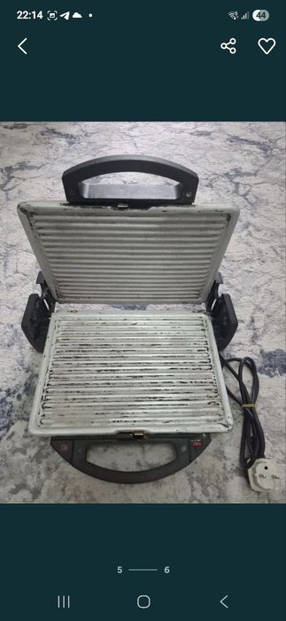 Продаётся гиль(вафельница) в отличном рабочем состоянии.