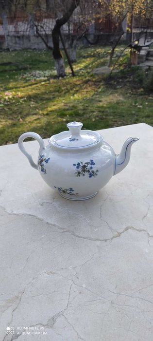 Сет за чай със захарница и кана от 1956