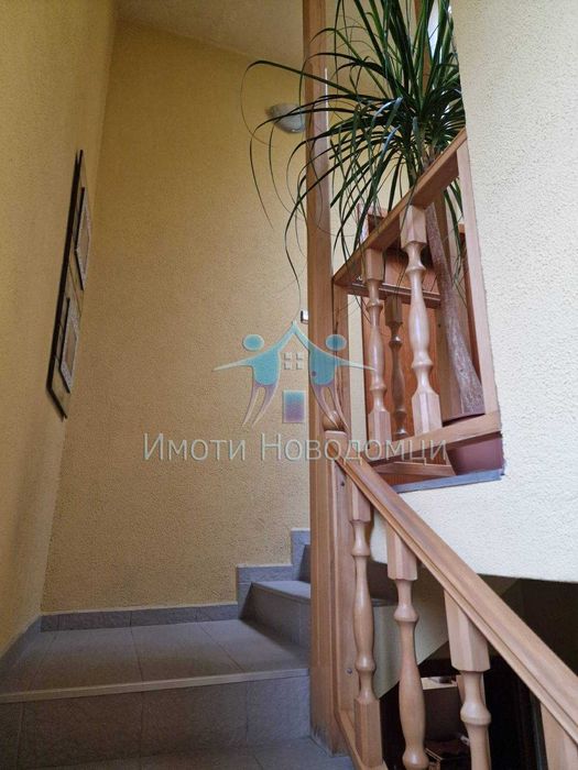 Двустаен, Шумен, Пазара