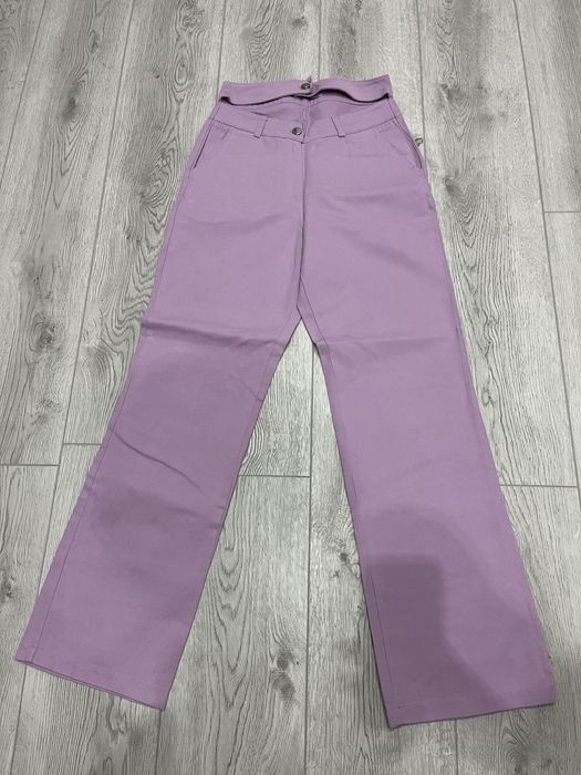 Дамски дънки и панталони