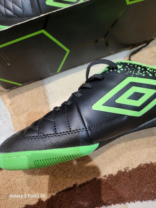 Стоножки Umbro..
