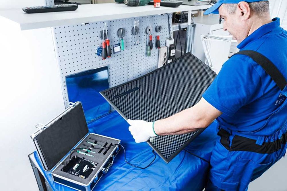 Ремонт телевизоров и ноутбуков