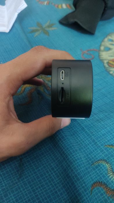 Продам настольные часы + колонка. 2 в 1.