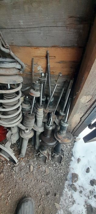 Амортизаторы стойки ваз2114