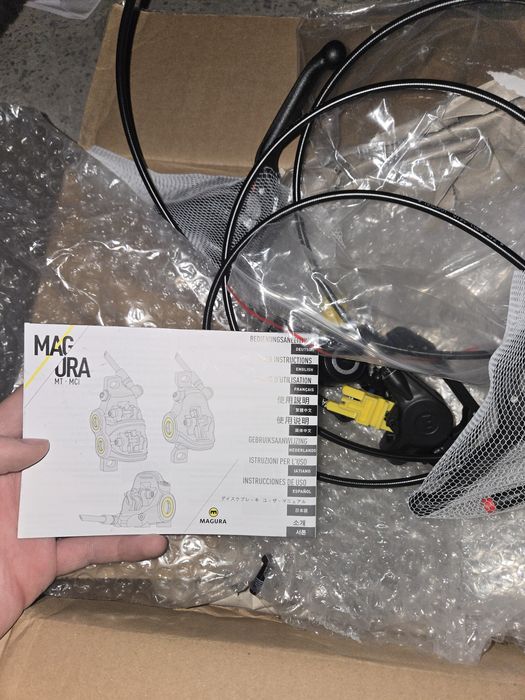 Комплект нови спирачки Magura MT4