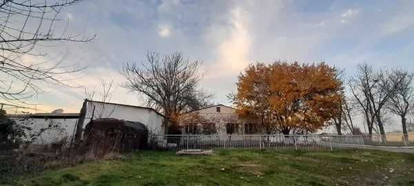 Продаётся здание,  Сергелийский район 1300 м2