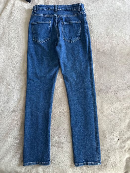 Дамски дънки.