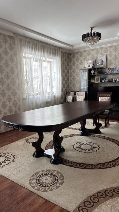 Продам стол из настоящего дерева