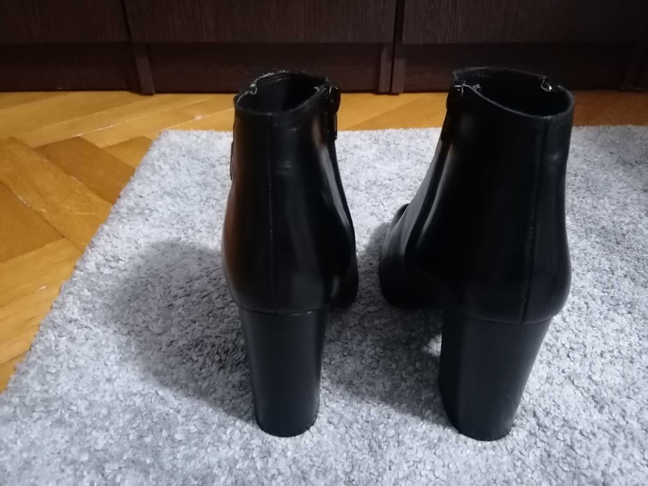 Ghete de damă Benvenuti