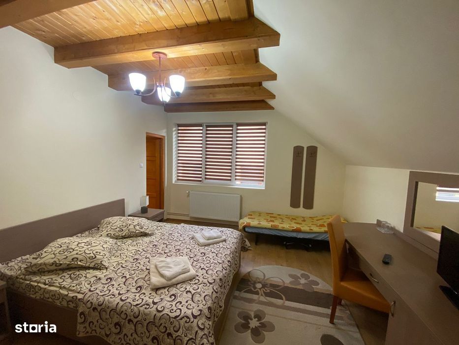 Vila/Pensiune + Casa, Teren 50 arii,  Sovata