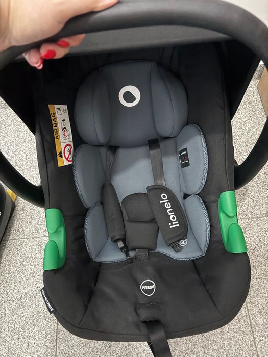 Scoica auto cu baza isofix