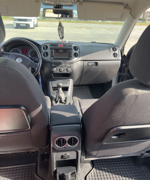 Vând Volkswagen Tiguan VW Tiguan 2.0 TDI 4Motion 4x4 140 CP