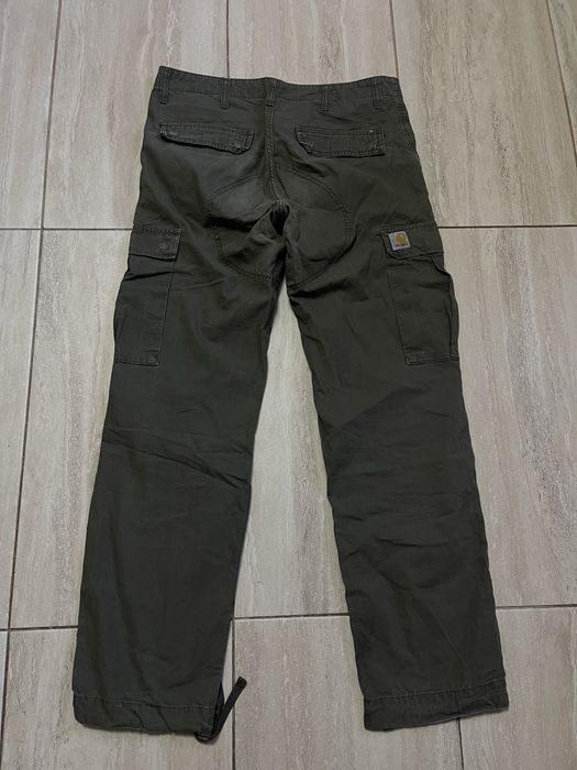 Blugi Carhartt in stare buna
