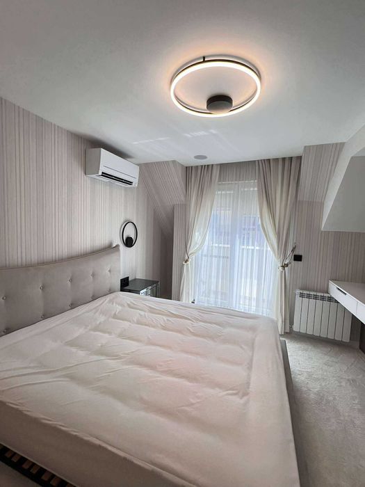 Дава се под наем Четиристаен апартамент в София, Белите брези - 203 кв.м за 2600 € - Снимка #9