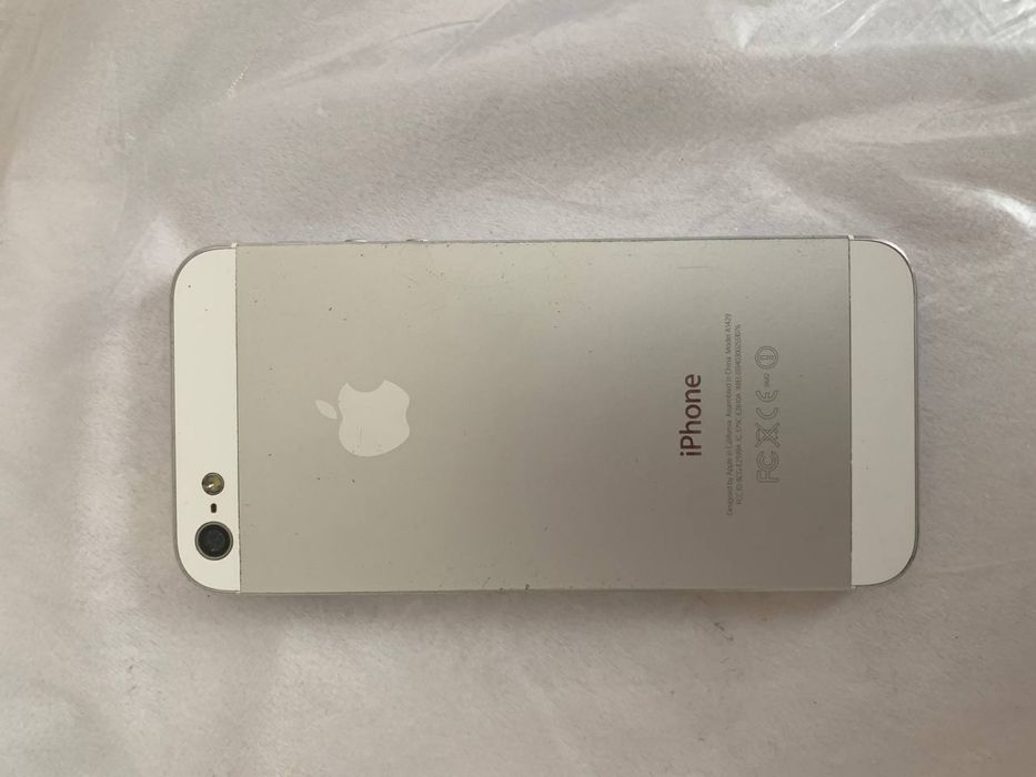 срочно продаю Iphone 5 32gb