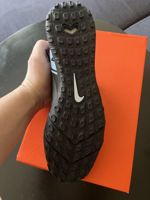 NIKE стоножки НОВИ