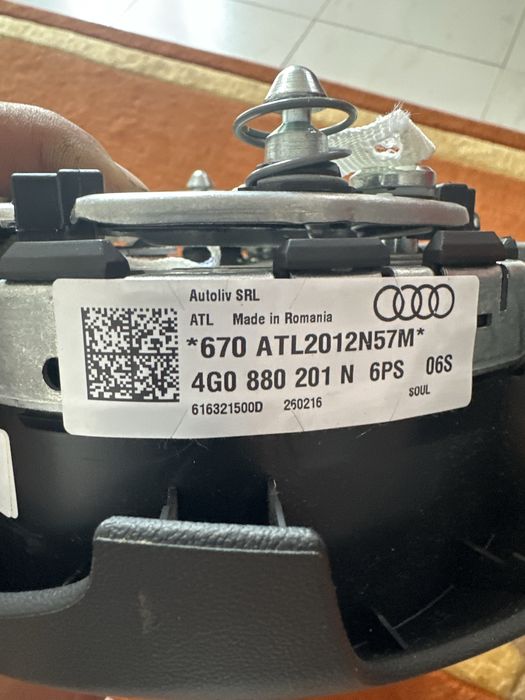 Vand Volan cu airbag audi a6 4G
