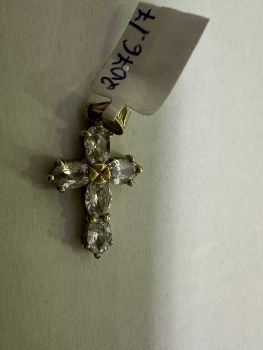 Cruce aur 14k 2.64gr (CTG)