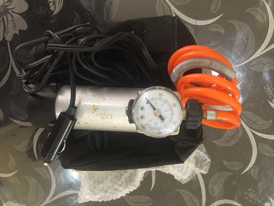 Автомобильный электро - насос