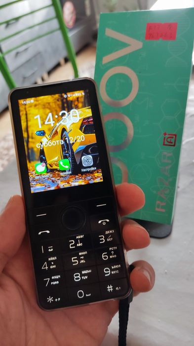 Продам DOOV r77 3/32 двухсимный и без камеры
