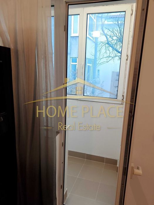 Дава се под наем Двустаен апартамент в Варна, Център - 55 кв.м за 561 € - Снимка #9