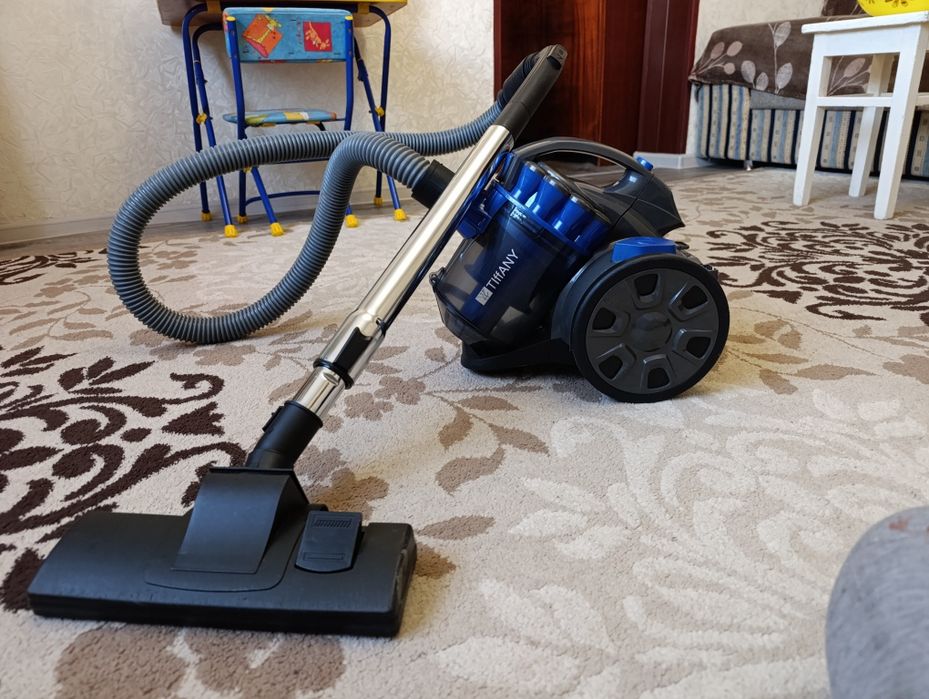 Продам хороший пылесос