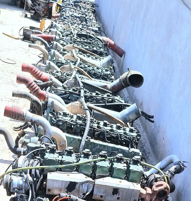 Хово маторлар заводской газ-метан ва дизель  сотувда.