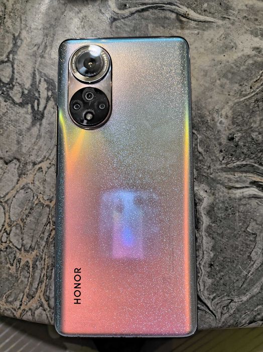 Телефон-Honor 50