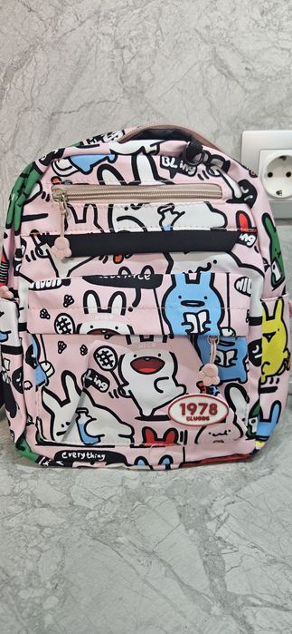 Детска   раница.