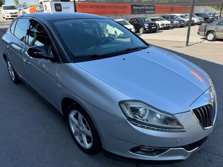 Lancia  Delta 1.6 На Части