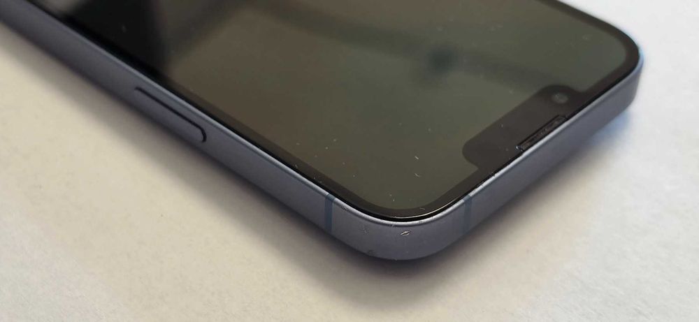Iphone 14 128GB battery health 86%