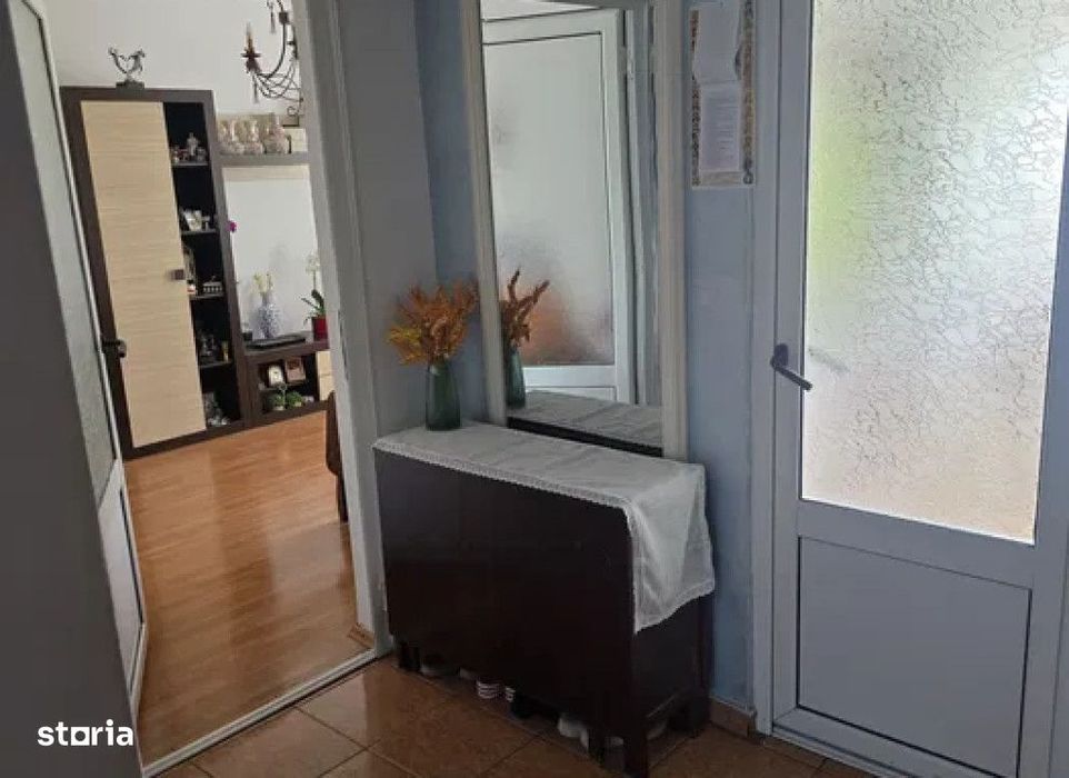 Apartament 3 camere Targu Cucu , 70 metri, etaj 4 Cod:161010 — fotografia 3